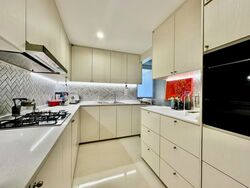 De Royale (D12), Condominium #581390851
